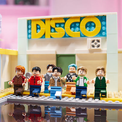 Đồ chơi lắp ráp BTS Dynamite LEGO ADULTS 21339
