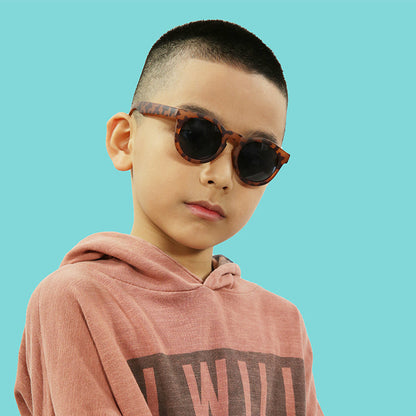 Kính mát phong cách Tortoise 3+ REALSHADES 2CHICHE