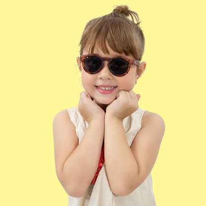 Kính mát phong cách Tortoise 3+ REALSHADES 2CHICHE