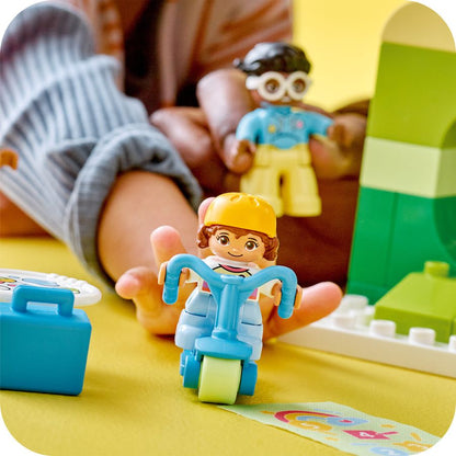 Đồ chơi lắp ráp Trung tâm chăm sóc trẻ LEGO DUPLO 10992