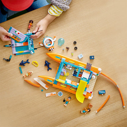 Đồ chơi lắp ráp Tàu cứu hộ sinh vật biển LEGO FRIENDS 41734