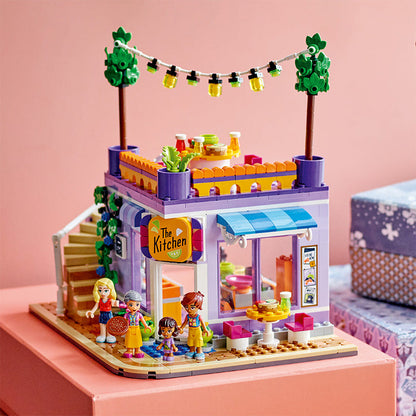 Đồ chơi lắp ráp Tiệm ăn trung tâm thành phố Heartlake LEGO FRIENDS 41747