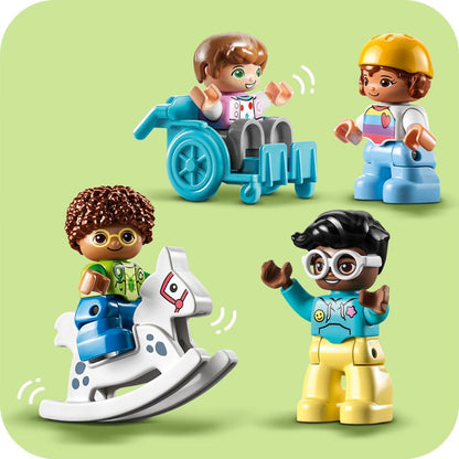 Đồ chơi lắp ráp Trung tâm chăm sóc trẻ LEGO DUPLO 10992