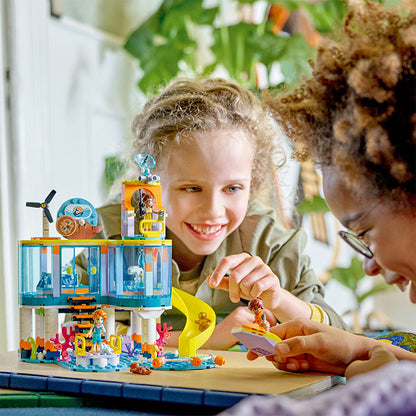 Đồ chơi lắp ráp Trung tâm cứu hộ sinh vật biển LEGO FRIENDS 41736
