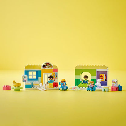 Đồ chơi lắp ráp Trung tâm chăm sóc trẻ LEGO DUPLO 10992