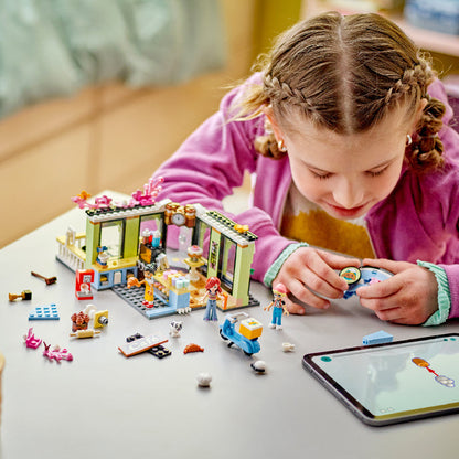 Đồ Chơi Lắp Ráp Tiệm Cà Phê Thành Phố Heartlake LEGO FRIENDS 42618 (426 chi tiết)